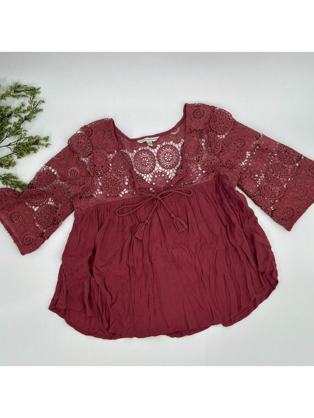 American Eagle Maroon Red Lace Detail Flowy Top 3/4 Sleeve Size M